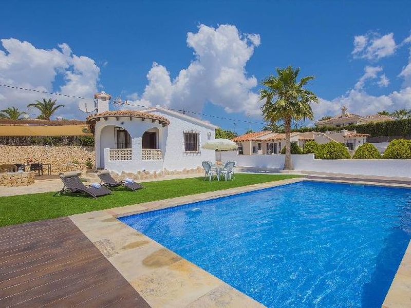 23528900-Ferienhaus-4-Calp-800x600-0