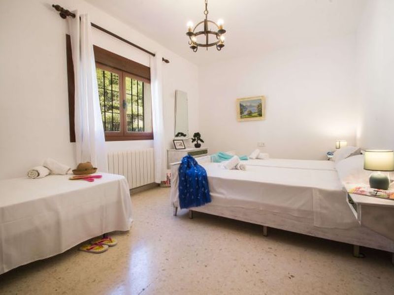 23528903-Ferienhaus-8-Calp-800x600-2