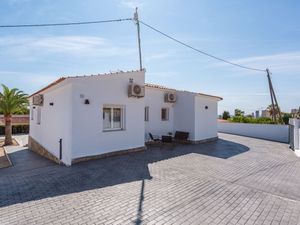 23528902-Ferienhaus-7-Calp-300x225-3