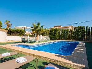 23528923-Ferienhaus-6-Calp-300x225-2