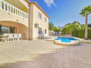 23528950-Ferienhaus-16-Calp-300x225-4