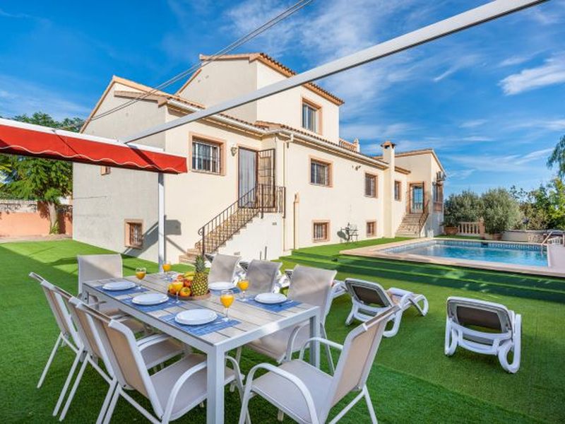 23528957-Ferienhaus-8-Calp-800x600-2