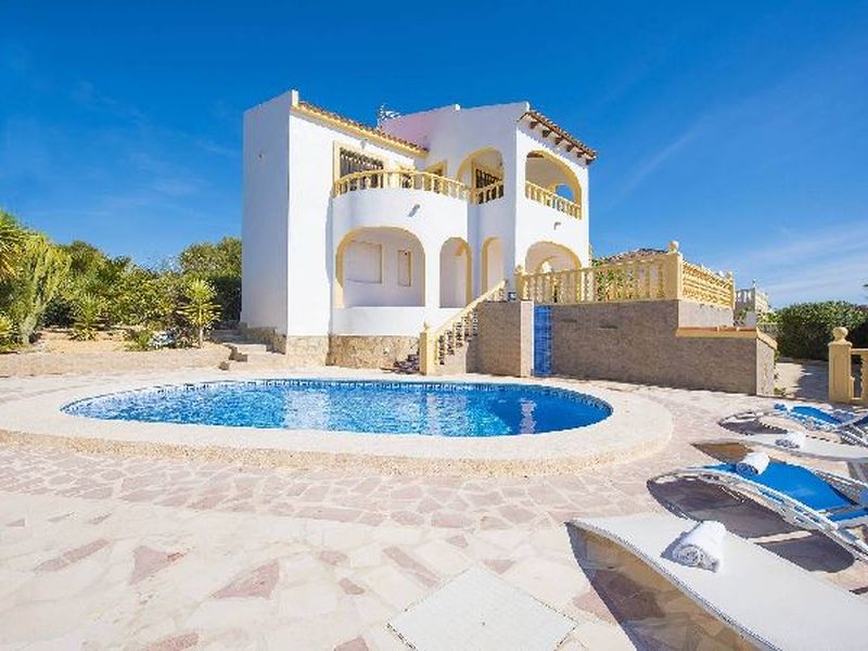 23528972-Ferienhaus-4-Calp-800x600-1