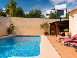 23528979-Ferienhaus-6-Calp-300x225-4