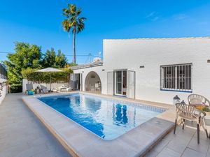 23528977-Ferienhaus-6-Calp-300x225-1