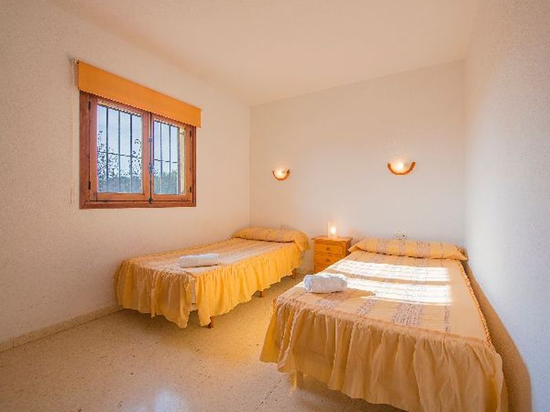 23671675-Ferienhaus-8-Calp-800x600-1