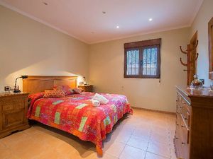 23671675-Ferienhaus-8-Calp-300x225-5