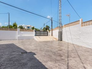 23679358-Ferienhaus-8-Calp-300x225-1