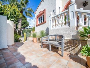 23845632-Ferienhaus-8-Calp-300x225-4