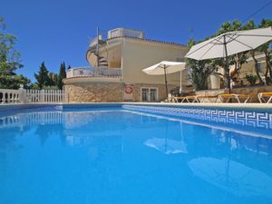 23861169-Ferienhaus-8-Calp-300x225-0