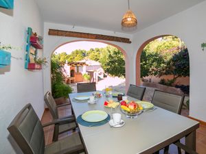 23862071-Ferienhaus-4-Calp-300x225-1