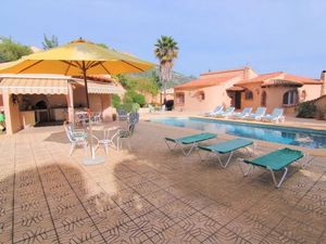 23089127-Ferienhaus-8-Calp-300x225-3