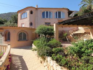 23089127-Ferienhaus-8-Calp-300x225-5