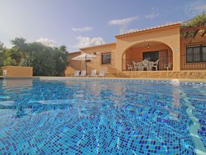 23850625-Ferienhaus-7-Calp-300x225-1