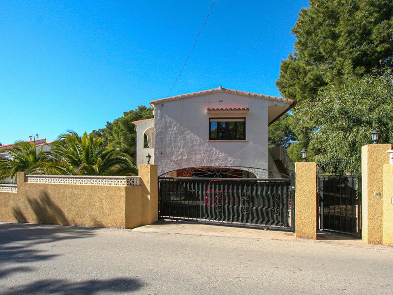 23742781-Ferienhaus-6-Calp-800x600-0