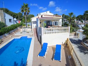 23841958-Ferienhaus-4-Calp-300x225-0