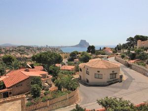 22390005-Ferienhaus-8-Calp-300x225-0