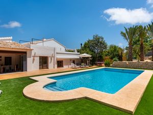 23528918-Ferienhaus-22-Calp-300x225-2