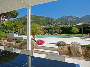 22191079-Ferienhaus-9-Calvi-300x225-3