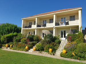 23847304-Ferienhaus-2-Calvi-300x225-2