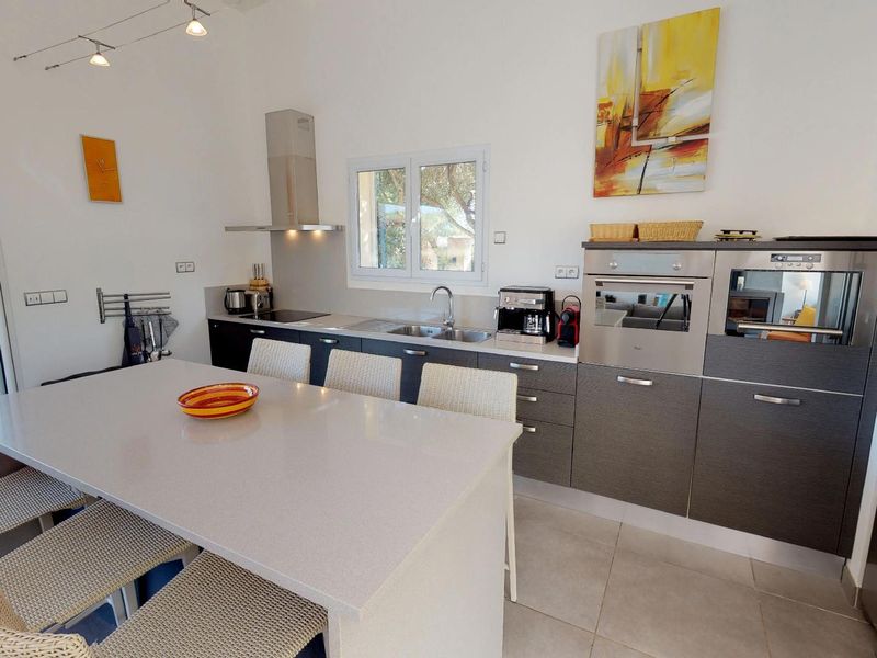 23982443-Ferienhaus-6-Calvi-800x600-2