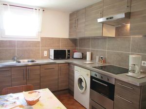 23733417-Ferienhaus-4-Calvi-300x225-1