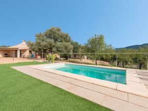 19264626-Ferienhaus-6-Calvia-300x225-1