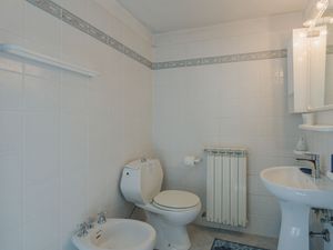 23848187-Ferienhaus-4-Camaiore-300x225-1