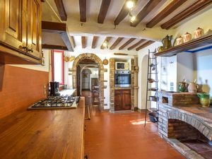 23757657-Ferienhaus-7-Camaiore-300x225-4