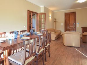 24002894-Ferienhaus-7-Camaiore-300x225-4