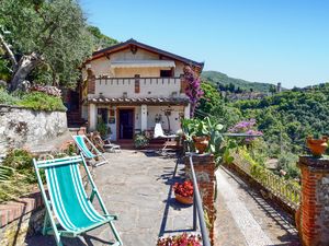 Ferienhaus für 7 Personen (220 m²) in Camaiore