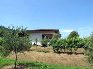 23848389-Ferienhaus-4-Camaiore-300x225-5