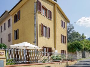 Ferienhaus für 4 Personen (110 m²) in Camaiore