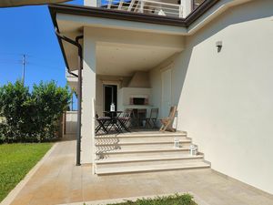 24049901-Ferienhaus-4-Camaiore-300x225-2