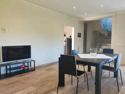 DiningRoom