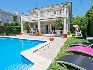 23840939-Ferienhaus-8-Cambrils-300x225-0