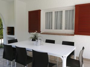 23843889-Ferienhaus-8-Cambrils-300x225-1