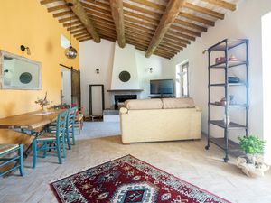 23949507-Ferienhaus-6-Campiglia D'Orcia-300x225-2