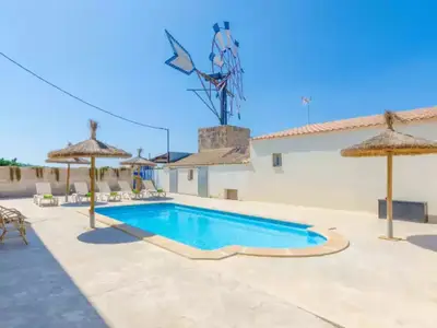 PoolOfHouse