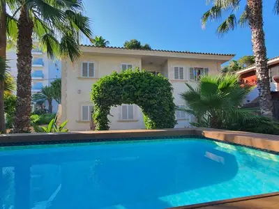 Ferienhaus für 6 Personen (200 m²) in Can Pastilla 1/10