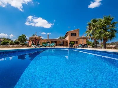 PoolOfHouse
