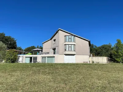 ExteriorSummer