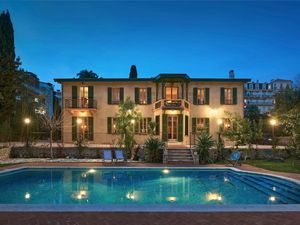 23967360-Ferienhaus-8-Cannes-300x225-1