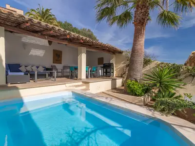 PoolOfHouse