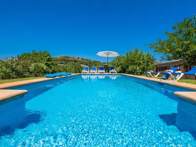 PoolOfHouse
