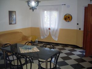 23048861-Ferienhaus-6-Capo Vaticano-300x225-3