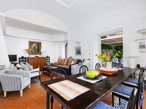 21660565-Ferienhaus-9-Capri-300x225-1