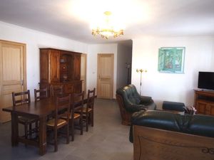 23508569-Ferienhaus-6-Carcassonne-300x225-2