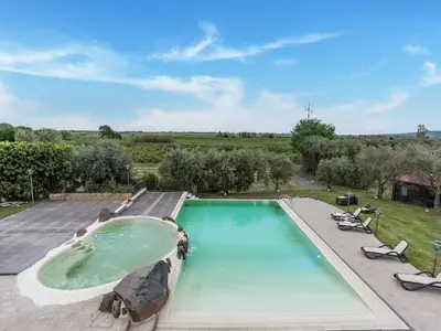 PoolOfHouse