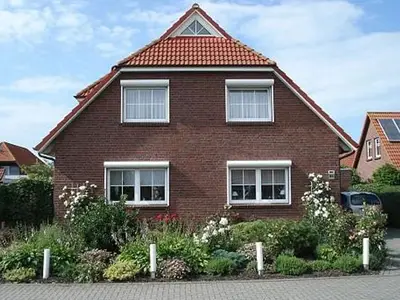 Ferienhaus für 5 Personen (150 m²) in Carolinensiel 1/10